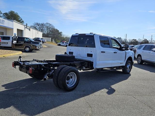 new 2025 Ford F-350 car, priced at $72,545