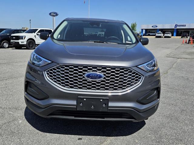 new 2024 Ford Edge car, priced at $32,000