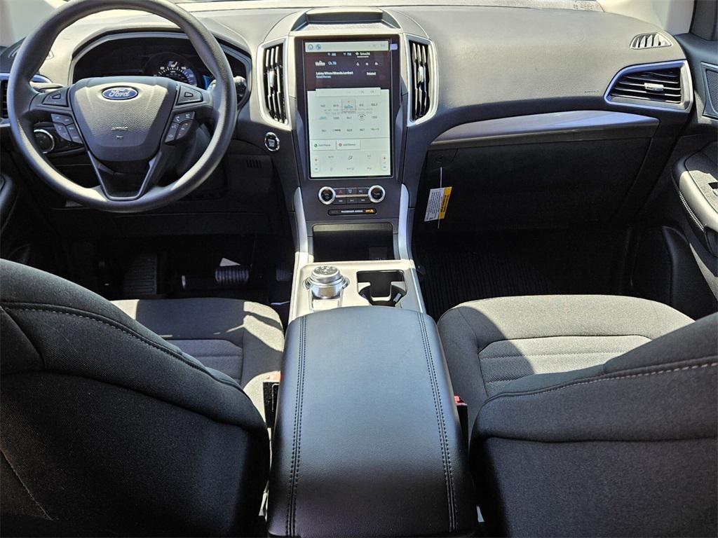new 2024 Ford Edge car, priced at $32,000