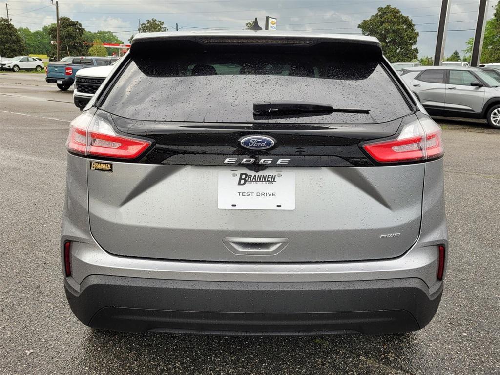 new 2024 Ford Edge car, priced at $32,000