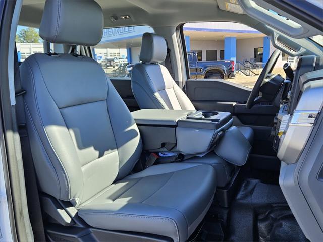 new 2025 Ford F-450 car, priced at $76,110
