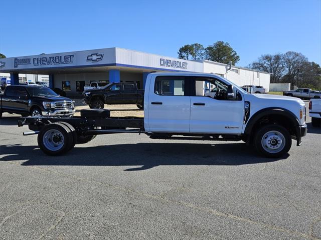 new 2025 Ford F-450 car, priced at $76,110