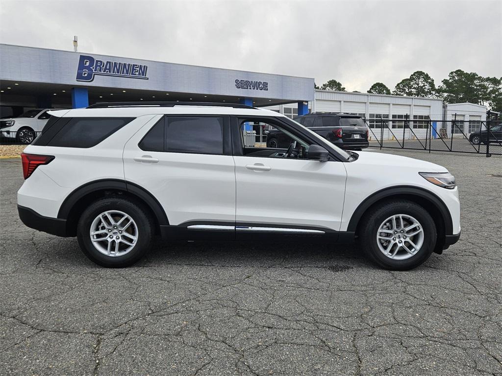 new 2025 Ford Explorer car, priced at $43,282