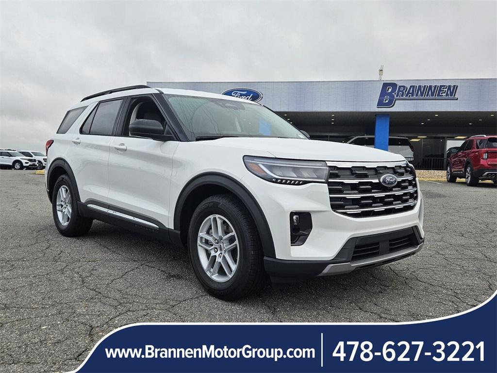 new 2025 Ford Explorer car, priced at $43,282