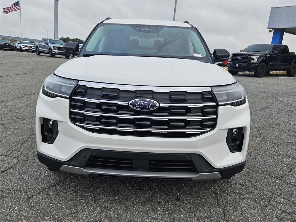 new 2025 Ford Explorer car, priced at $43,282