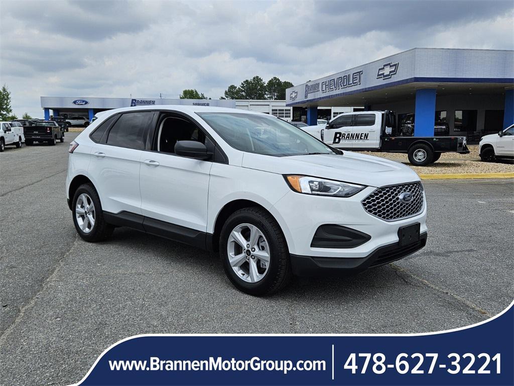 new 2024 Ford Edge car, priced at $32,000