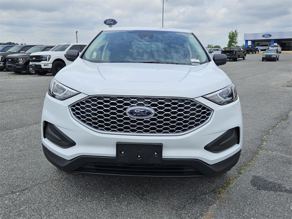 new 2024 Ford Edge car, priced at $32,000