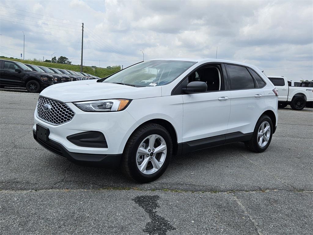 new 2024 Ford Edge car, priced at $32,000