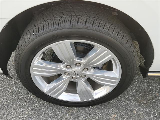 new 2024 Ford Expedition Max car, priced at $80,560