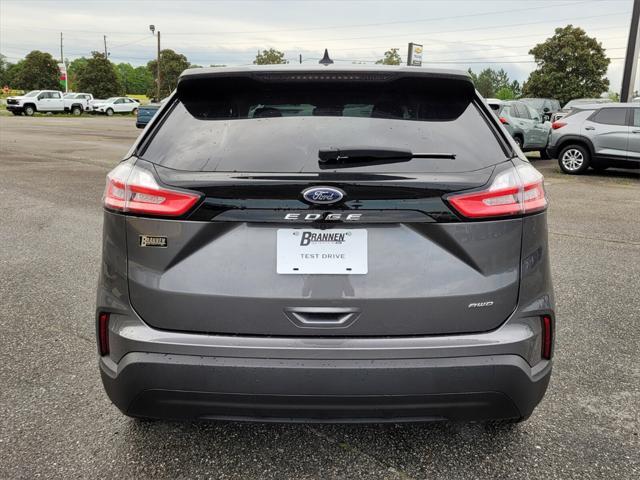 new 2024 Ford Edge car, priced at $32,000