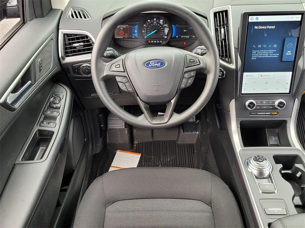 new 2024 Ford Edge car, priced at $32,000
