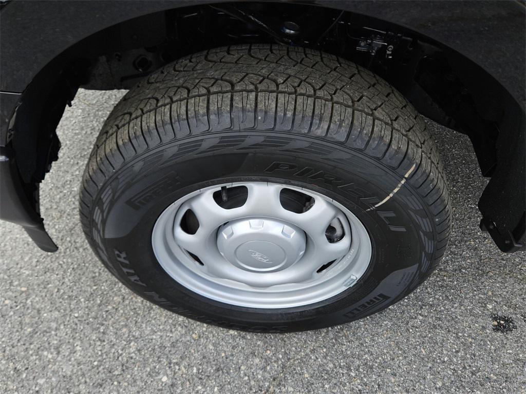 new 2025 Ford F-150 car, priced at $52,076