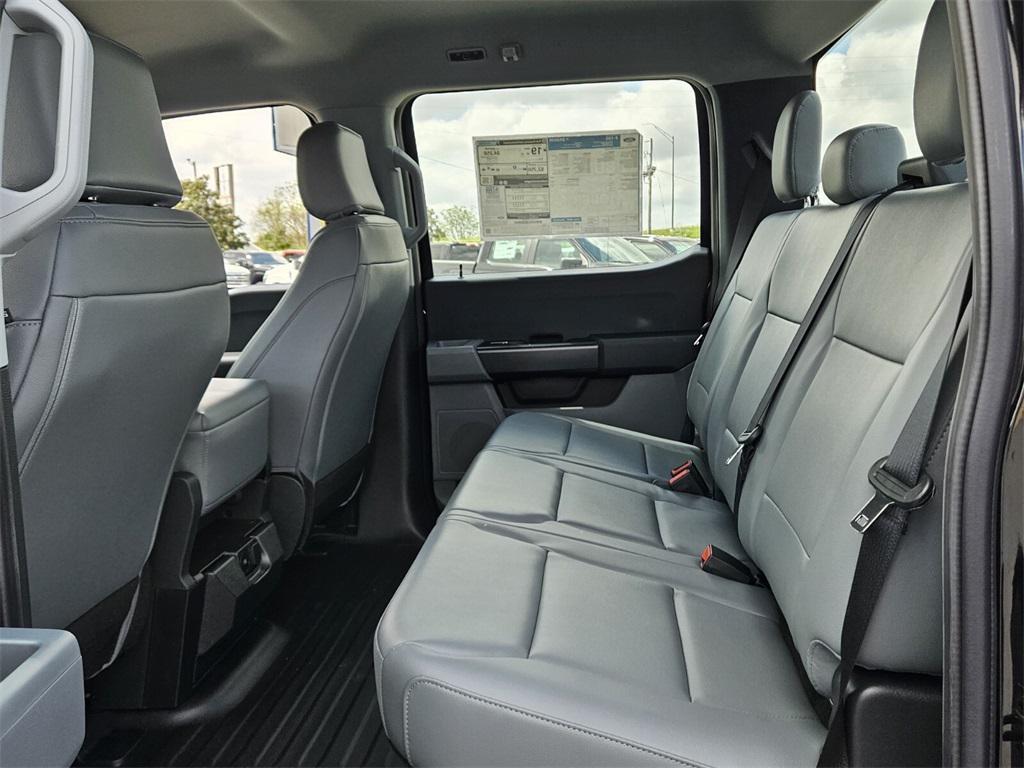 new 2025 Ford F-150 car, priced at $52,076