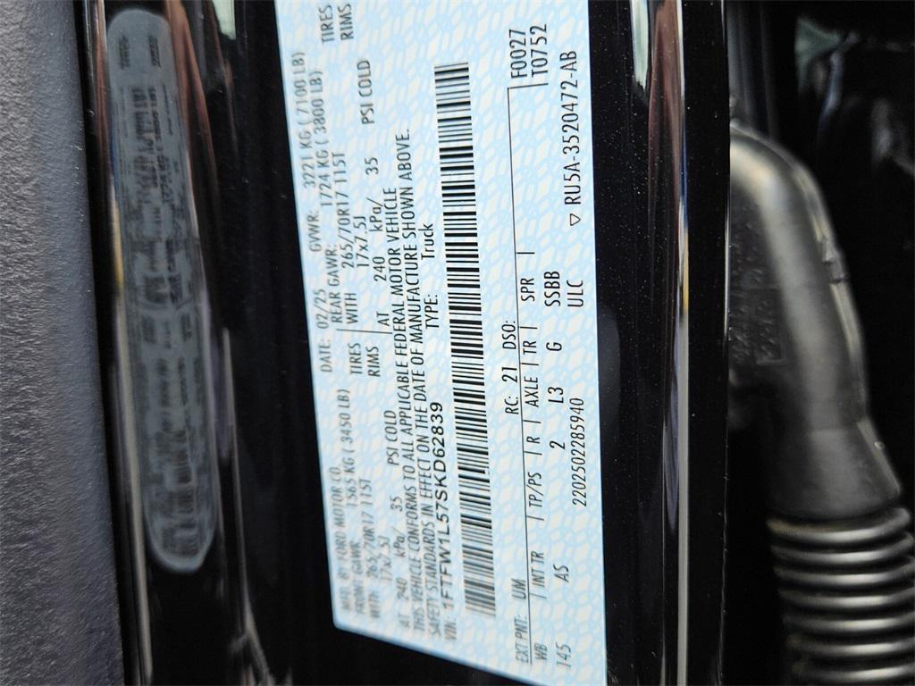 new 2025 Ford F-150 car, priced at $52,076