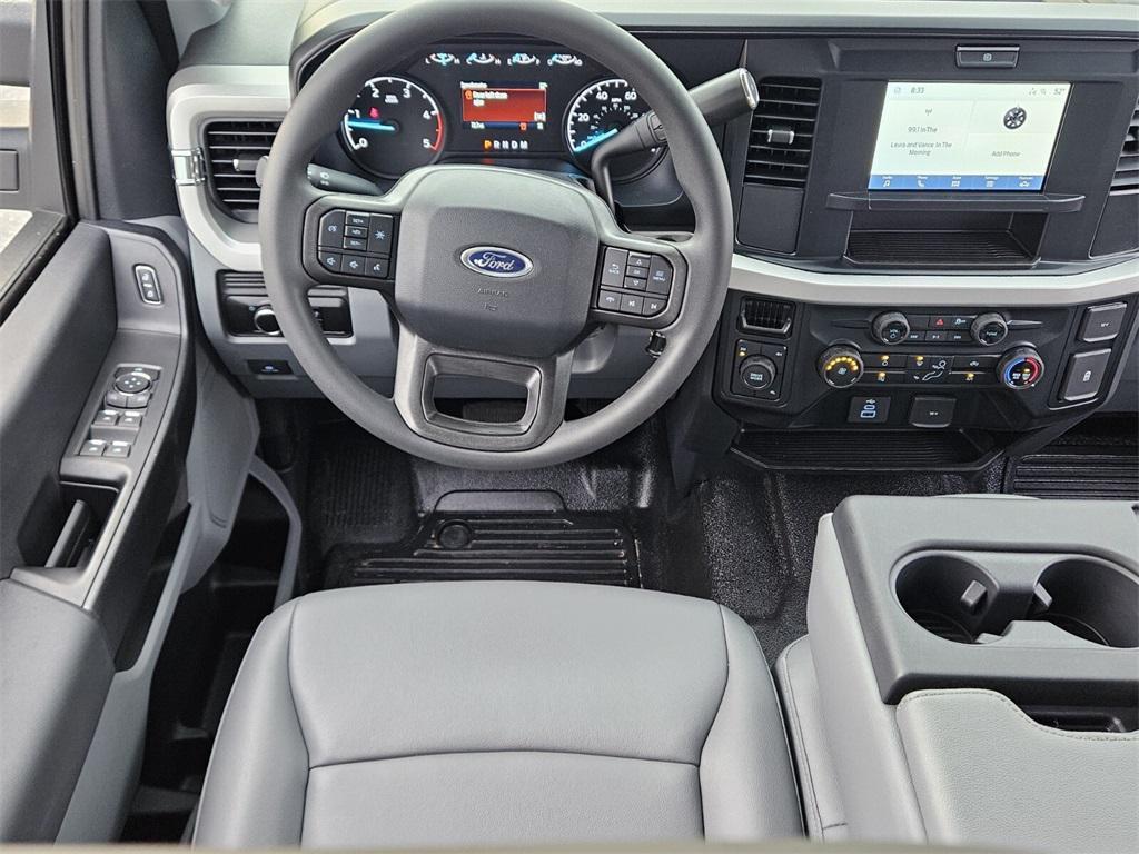 new 2025 Ford F-450 car, priced at $89,000