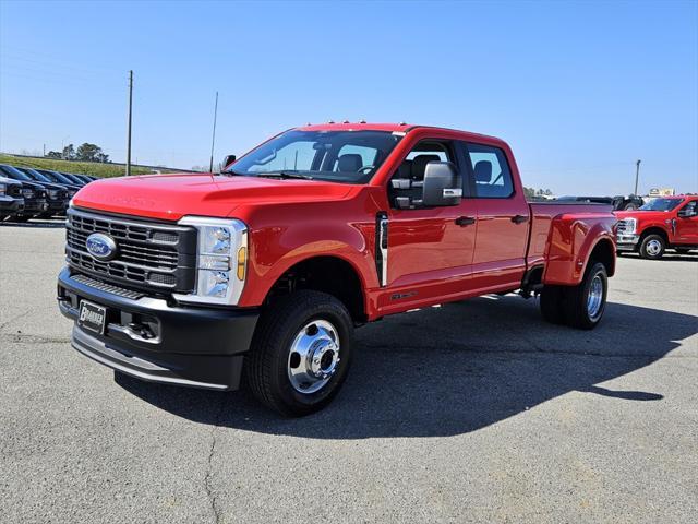 new 2025 Ford F-350 car, priced at $67,920