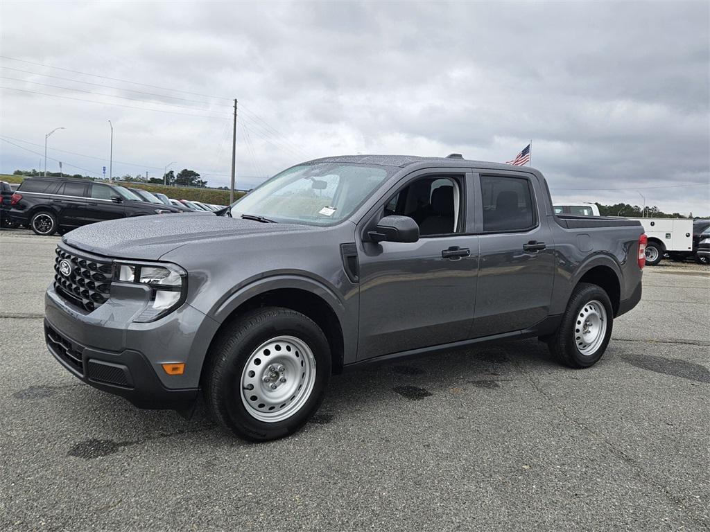 new 2025 Ford Maverick car, priced at $25,928