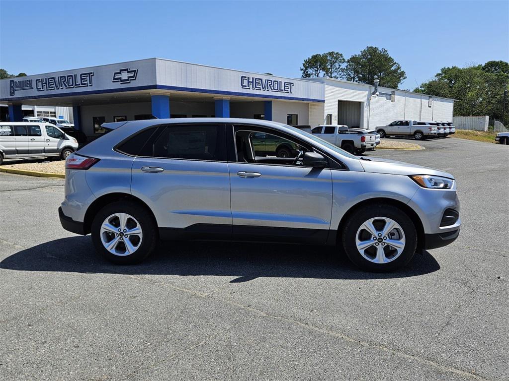 new 2024 Ford Edge car, priced at $32,000