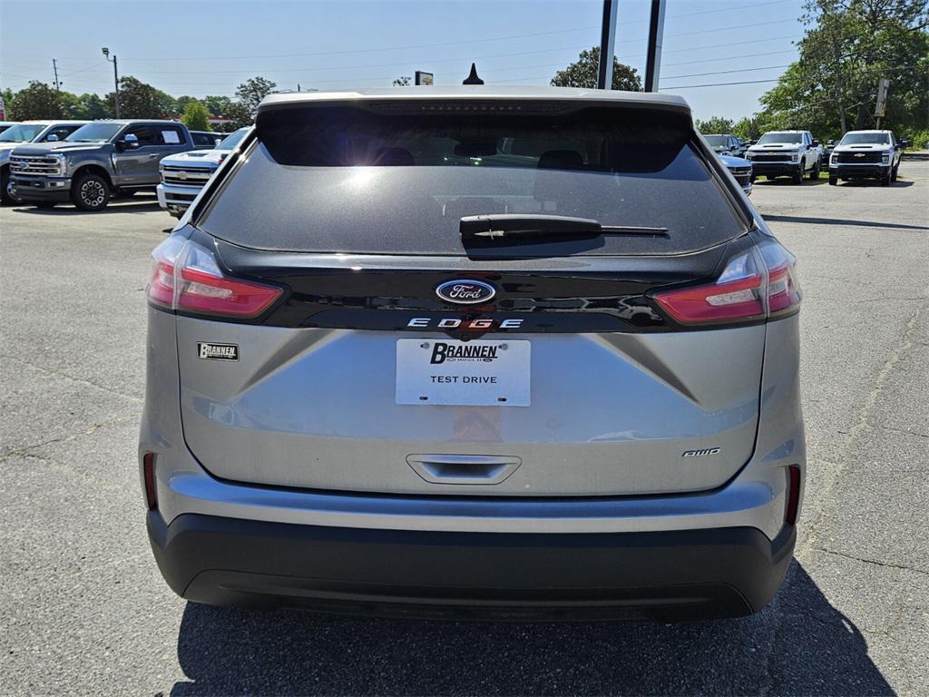 new 2024 Ford Edge car, priced at $32,000