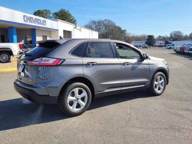 new 2024 Ford Edge car, priced at $32,000