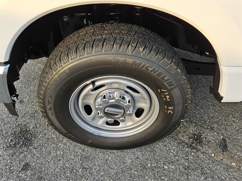 new 2024 Ford F-250 car, priced at $61,730