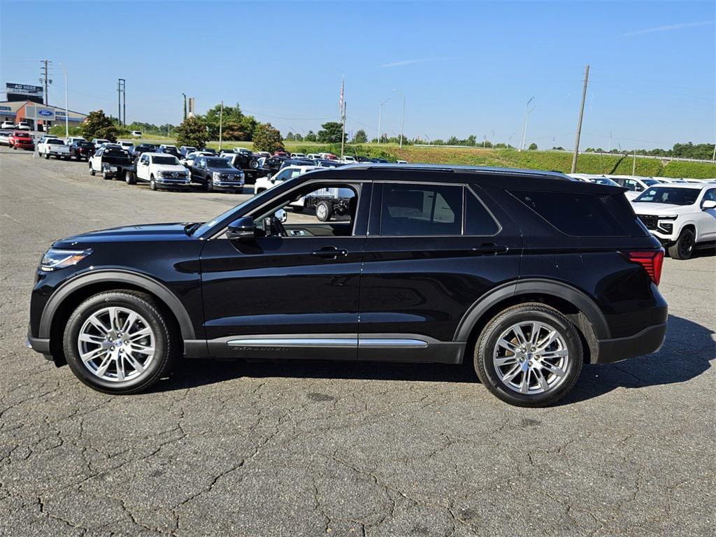 new 2025 Ford Explorer car, priced at $51,121