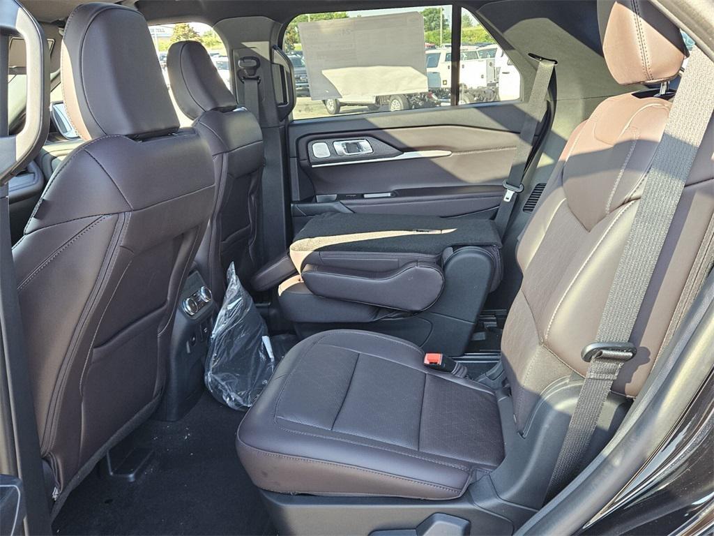 new 2025 Ford Explorer car, priced at $51,121