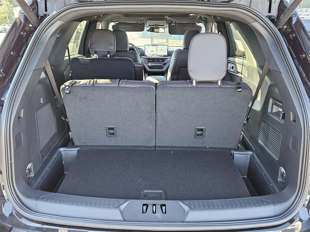 new 2025 Ford Explorer car, priced at $51,121