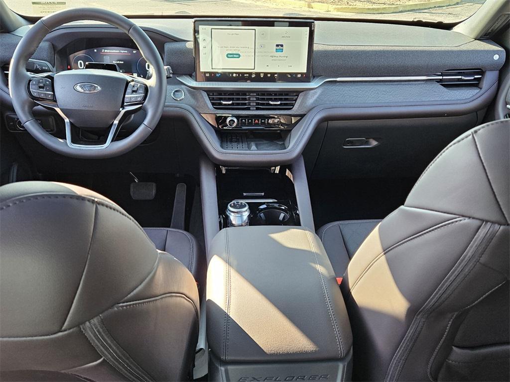 new 2025 Ford Explorer car, priced at $51,121
