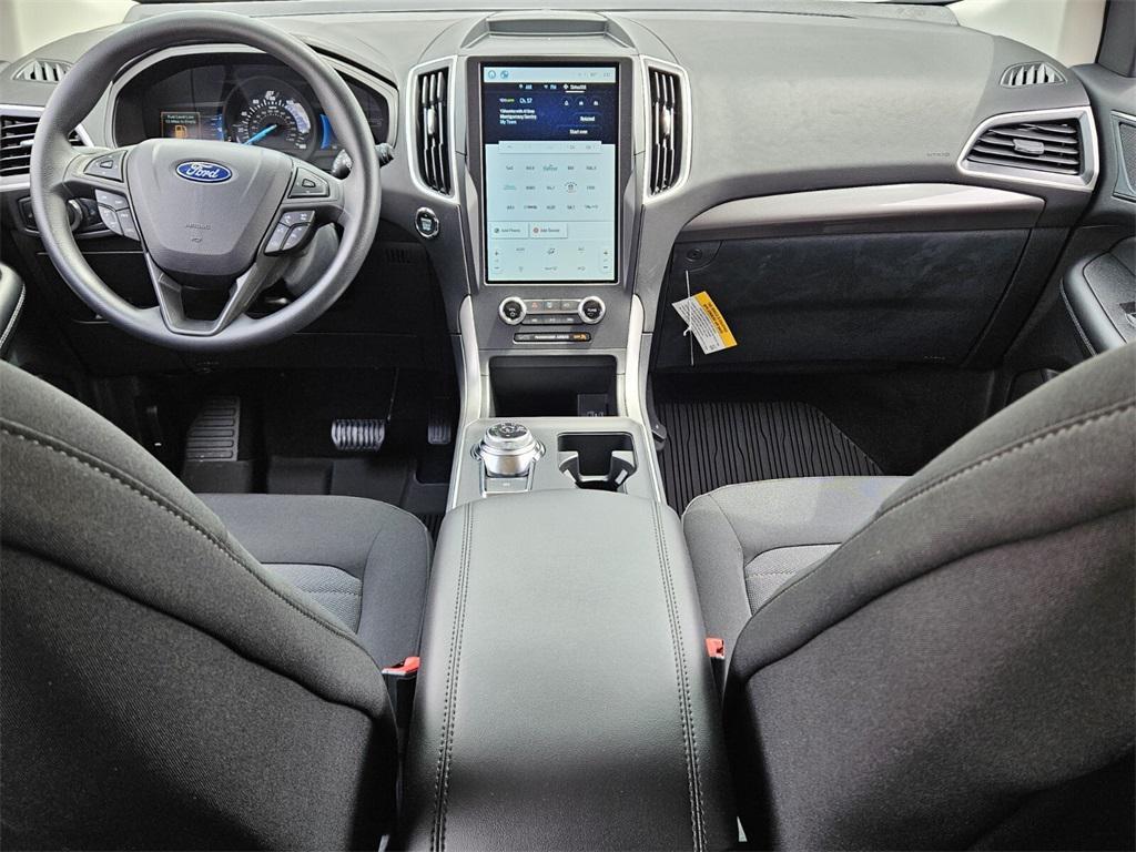 new 2024 Ford Edge car, priced at $32,000