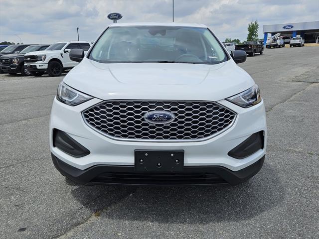 new 2024 Ford Edge car, priced at $32,000