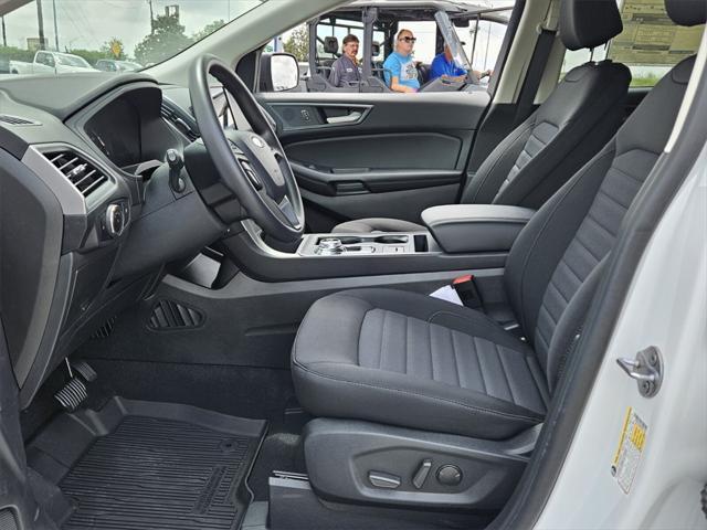 new 2024 Ford Edge car, priced at $32,000