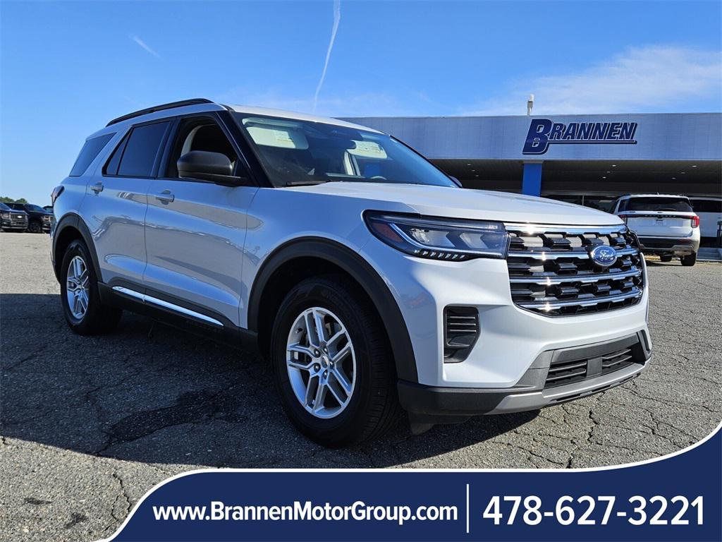 new 2025 Ford Explorer car, priced at $37,920