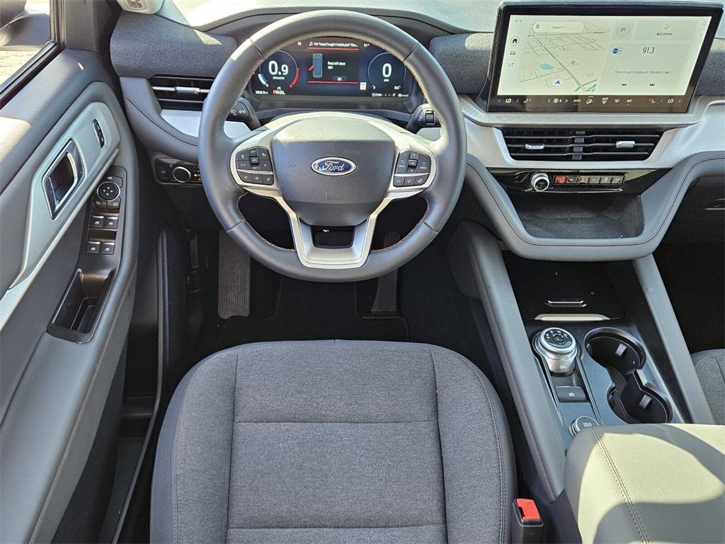 new 2025 Ford Explorer car, priced at $36,000