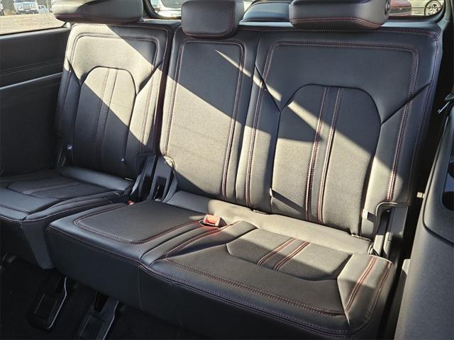 new 2024 Ford Expedition car, priced at $67,403