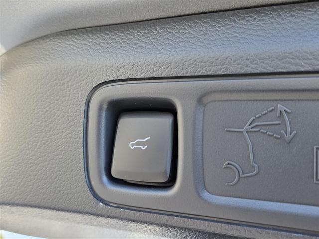 new 2024 Ford Expedition car, priced at $67,403
