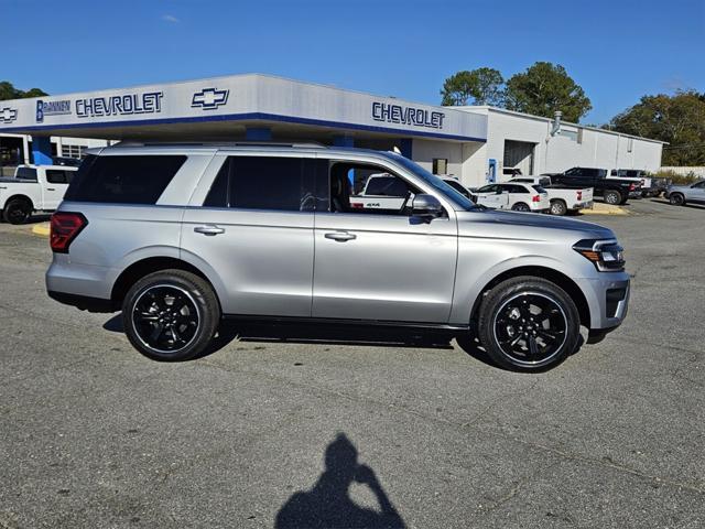 new 2024 Ford Expedition car, priced at $67,403