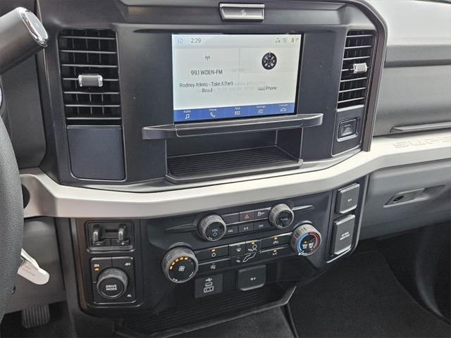 new 2025 Ford F-350 car