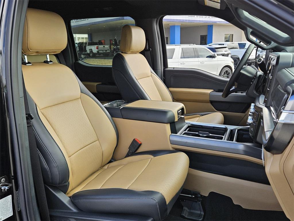 new 2025 Ford F-450 car, priced at $84,284