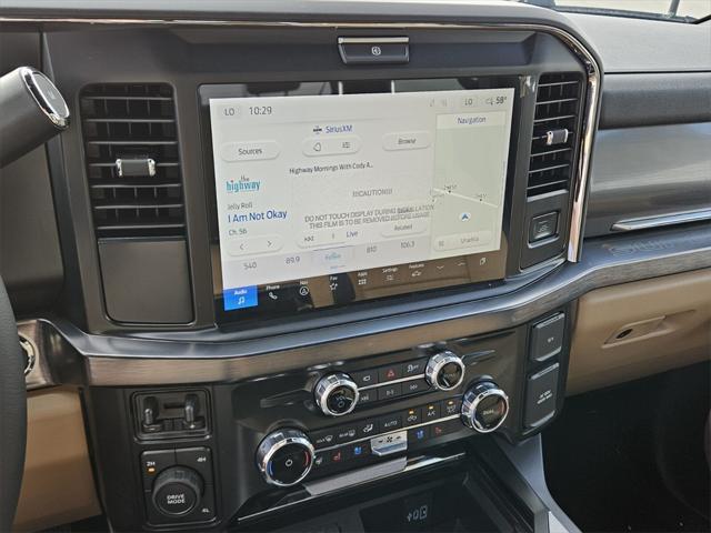 new 2025 Ford F-450 car, priced at $85,135