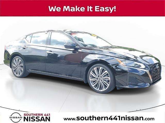 used 2023 Nissan Altima car, priced at $23,995