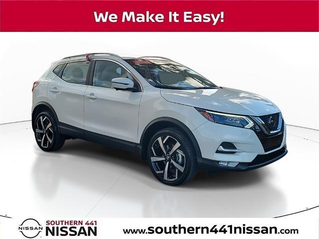 used 2022 Nissan Rogue Sport car, priced at $25,829