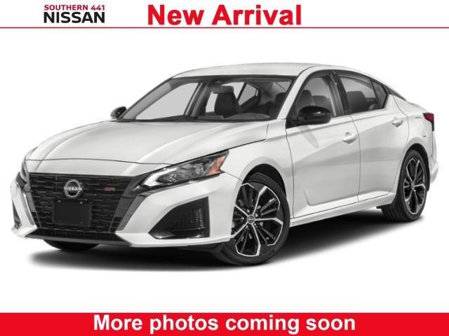 used 2023 Nissan Altima car, priced at $22,818