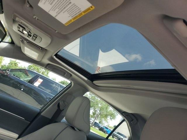 used 2024 Toyota Camry Hybrid car, priced at $31,300