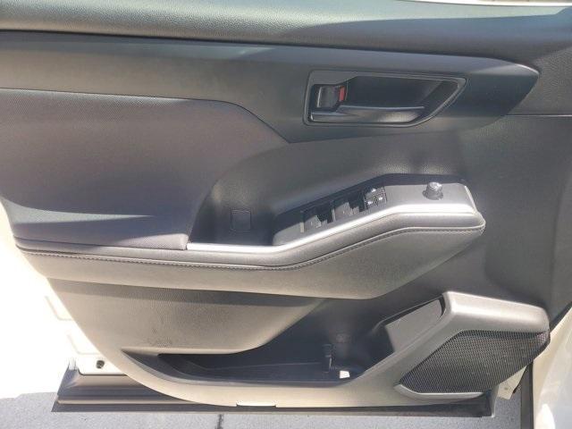 used 2023 Toyota Highlander car, priced at $33,595