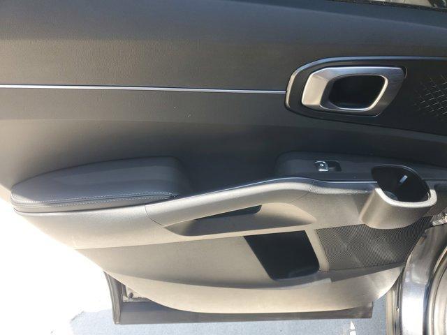 used 2024 Kia Sorento car, priced at $28,295