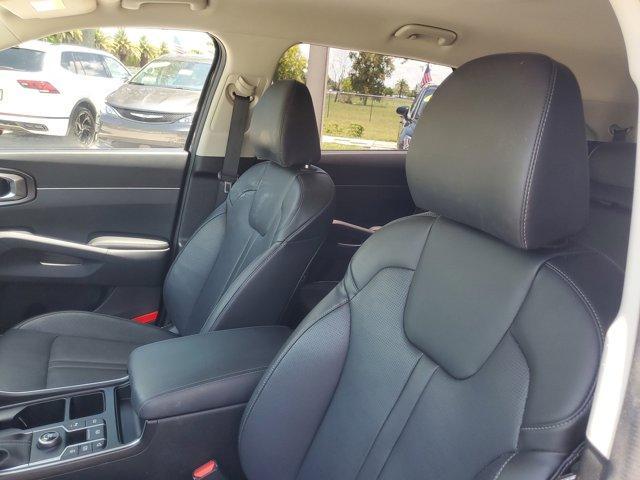 used 2024 Kia Sorento car, priced at $28,295