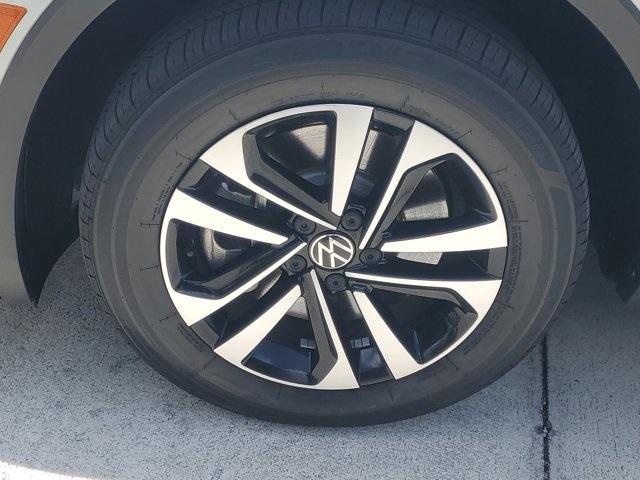 used 2022 Volkswagen Tiguan car, priced at $19,795