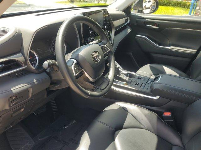 used 2022 Toyota Highlander car, priced at $34,595