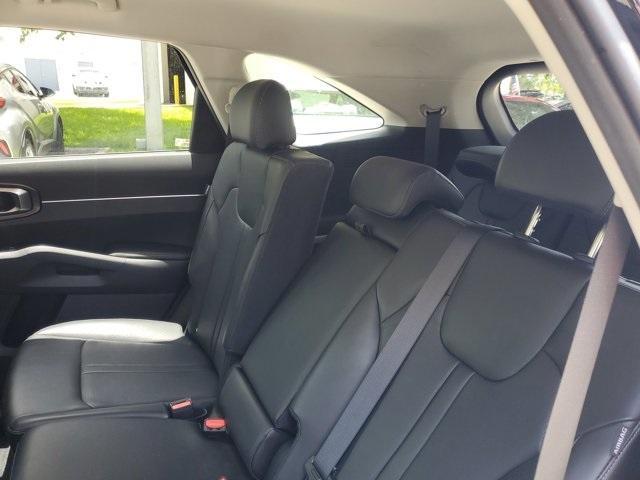 used 2024 Kia Sorento car, priced at $31,792